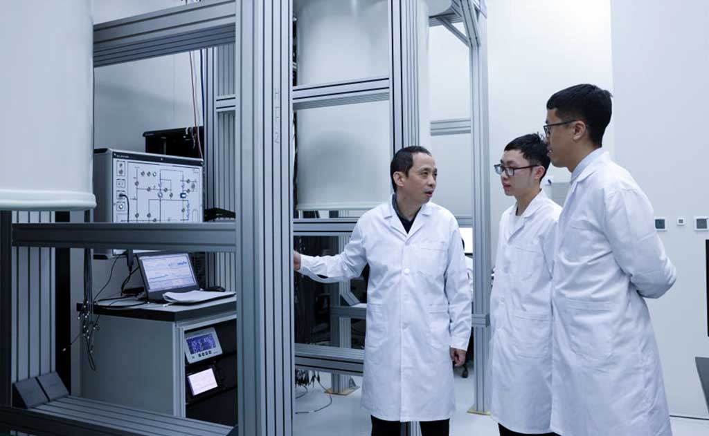 China’s Zuchongzhi 3.2 superconducting quantum computer achieving fault-tolerant stability in 2025