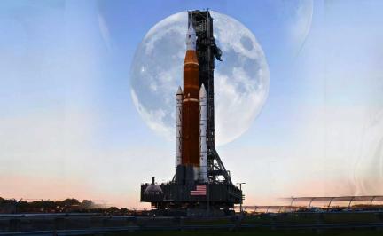 NASA’s Space Launch System rocket carrying the Orion spacecraft rolls out of the Vehicle Assembly Building for the Artemis II crewed Moon mission in 2026