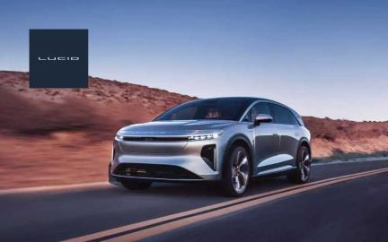 Lucid Gravity SUV 2026 three row luxury electric vehicle with 450 mile range