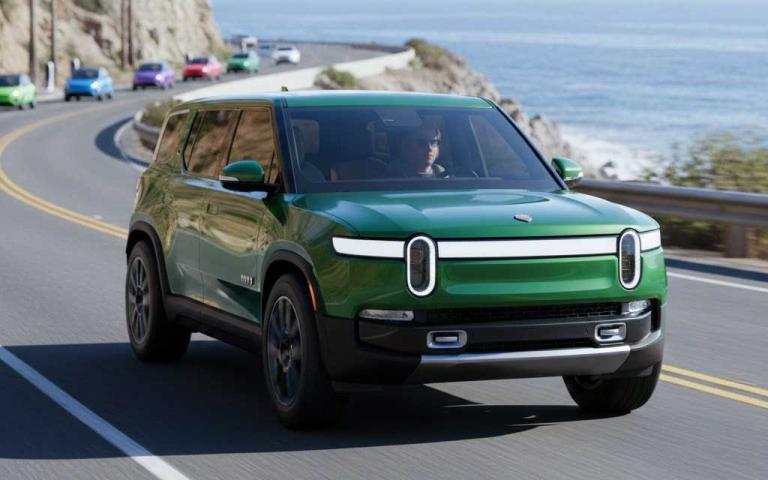 Rivian R2 2026 affordable electric SUV leading EV market surge