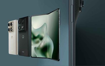 Motorola Razr Fold book style foldable phone with large inner display stylus support and triple camera system