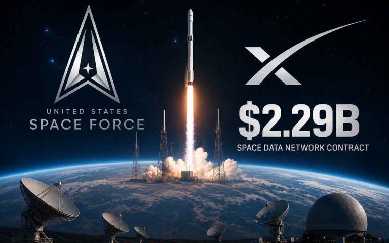 SpaceX Starshield satellites forming a secure military space data network for the U.S. Space Force in low-Earth orbit